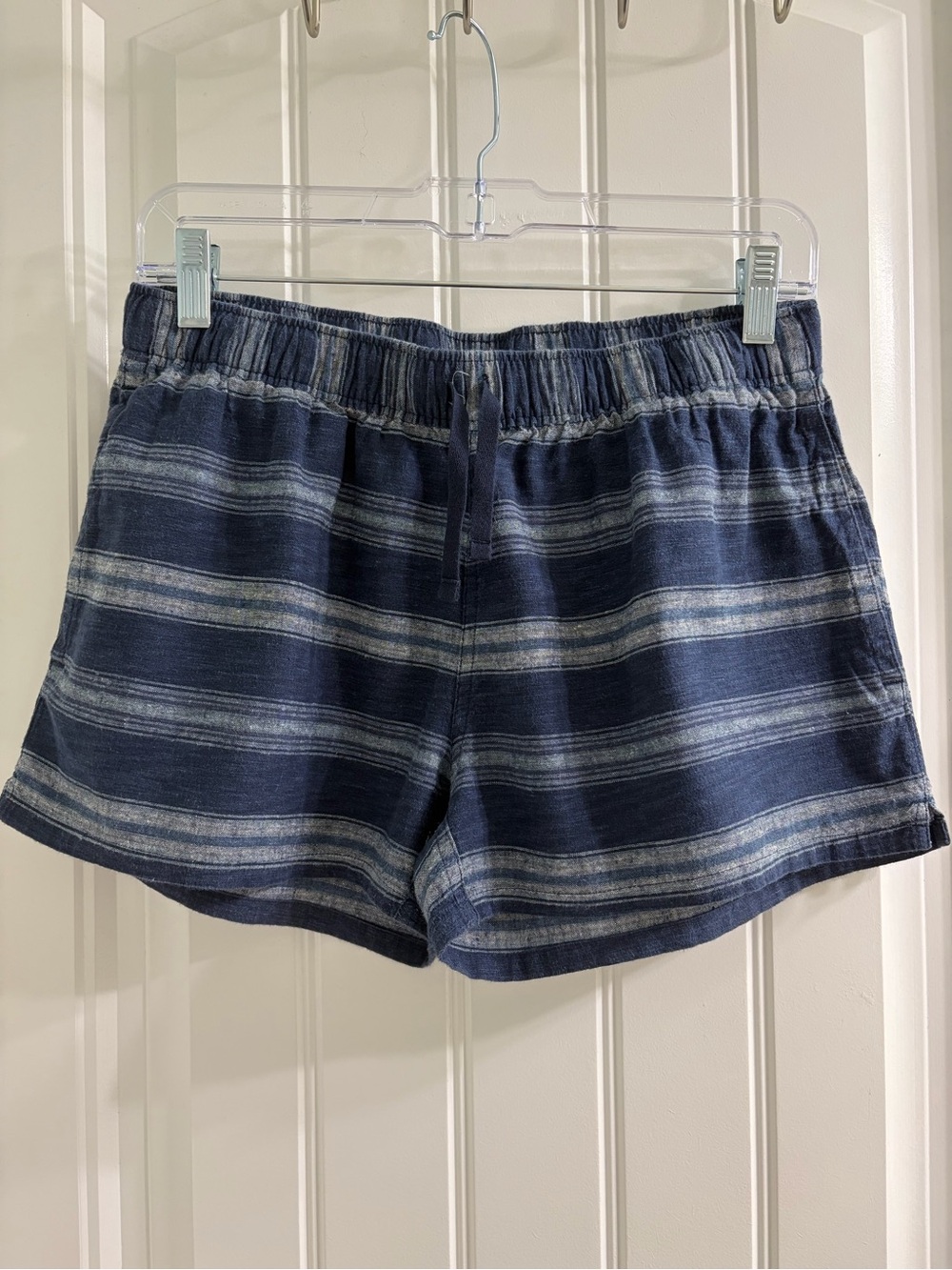 Patagonia Island Hemp Baggies Navy and Light Blue Striped Shorts S Gorpcore
